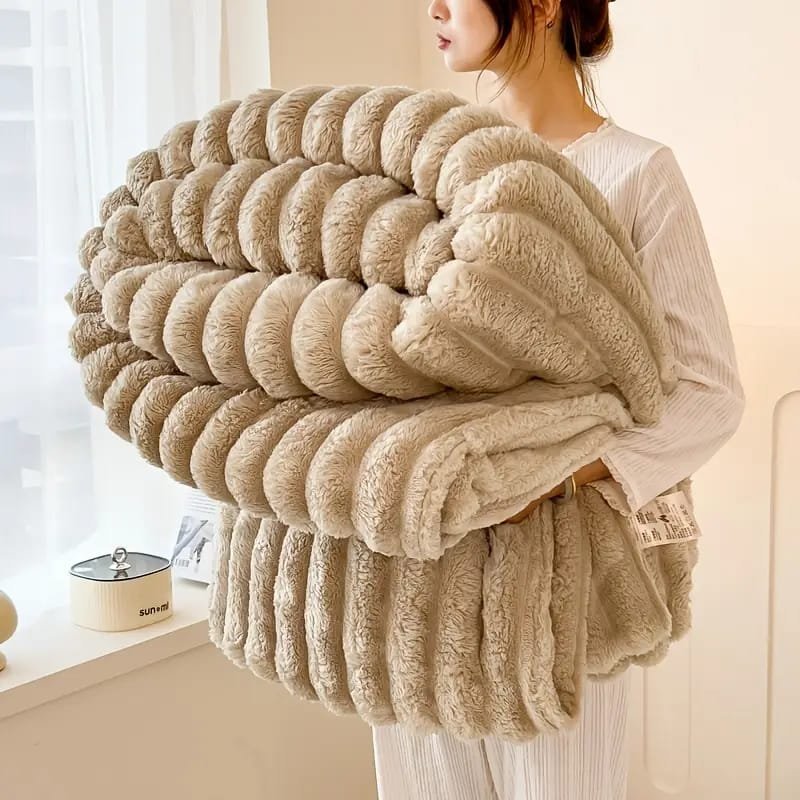 1pc Thickened Winter  Striped Printed Taffeta Duvet Cover - Contemporary Style